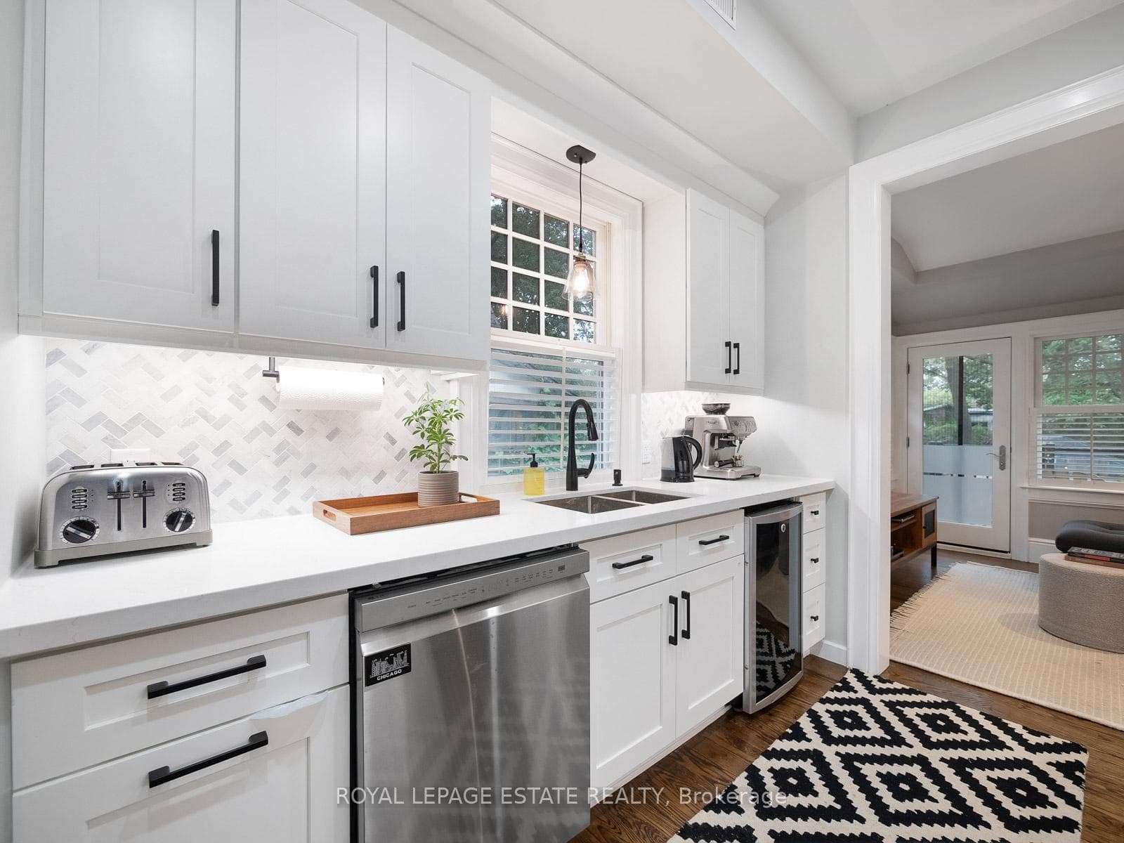 5 Balmy Avenue photo 15