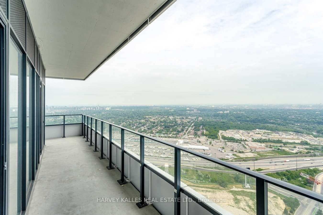 30 Shore Breeze Drive Unit 6202 photo 12