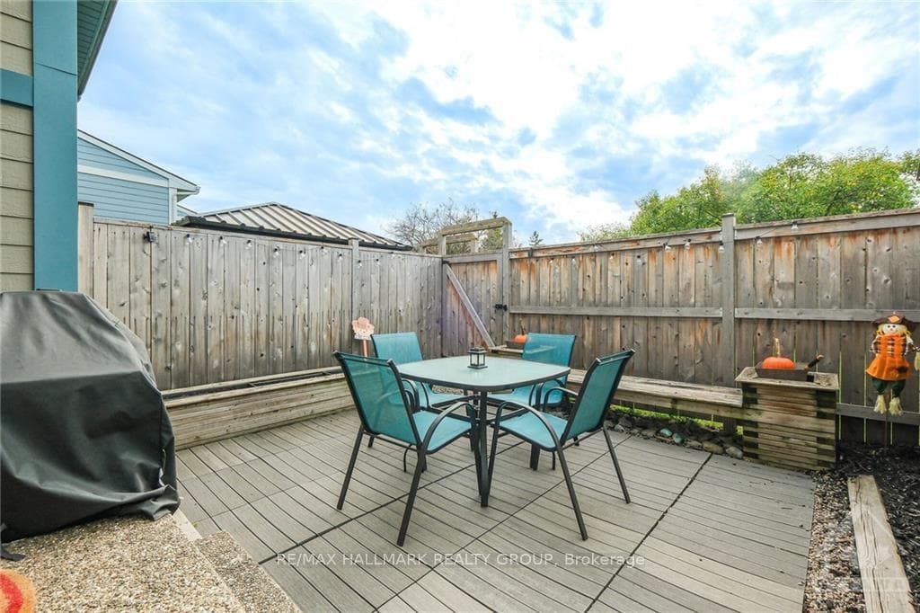 2336 ORIENT PARK Drive Unit 84 photo 26