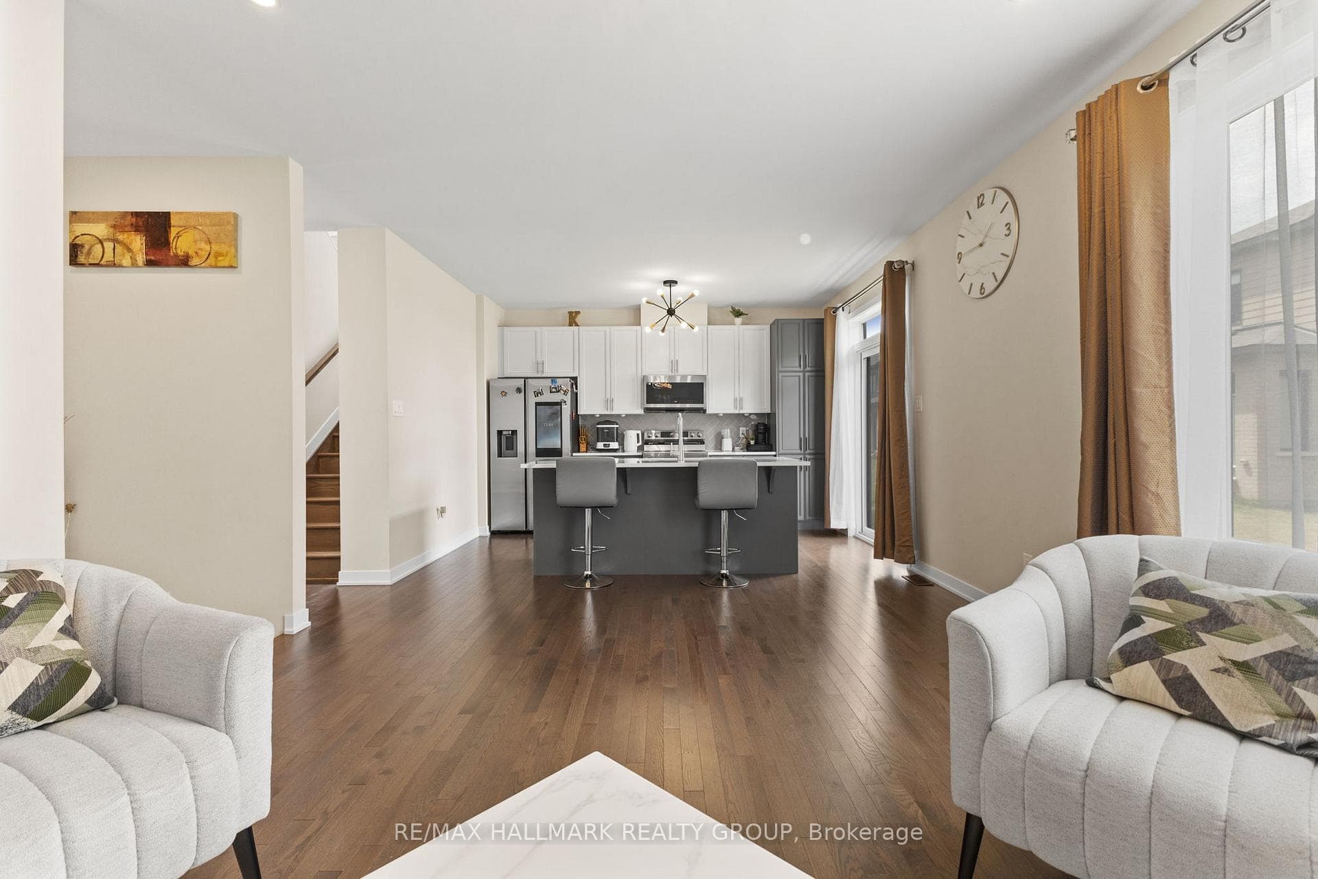 360 Peninsula Road photo 8