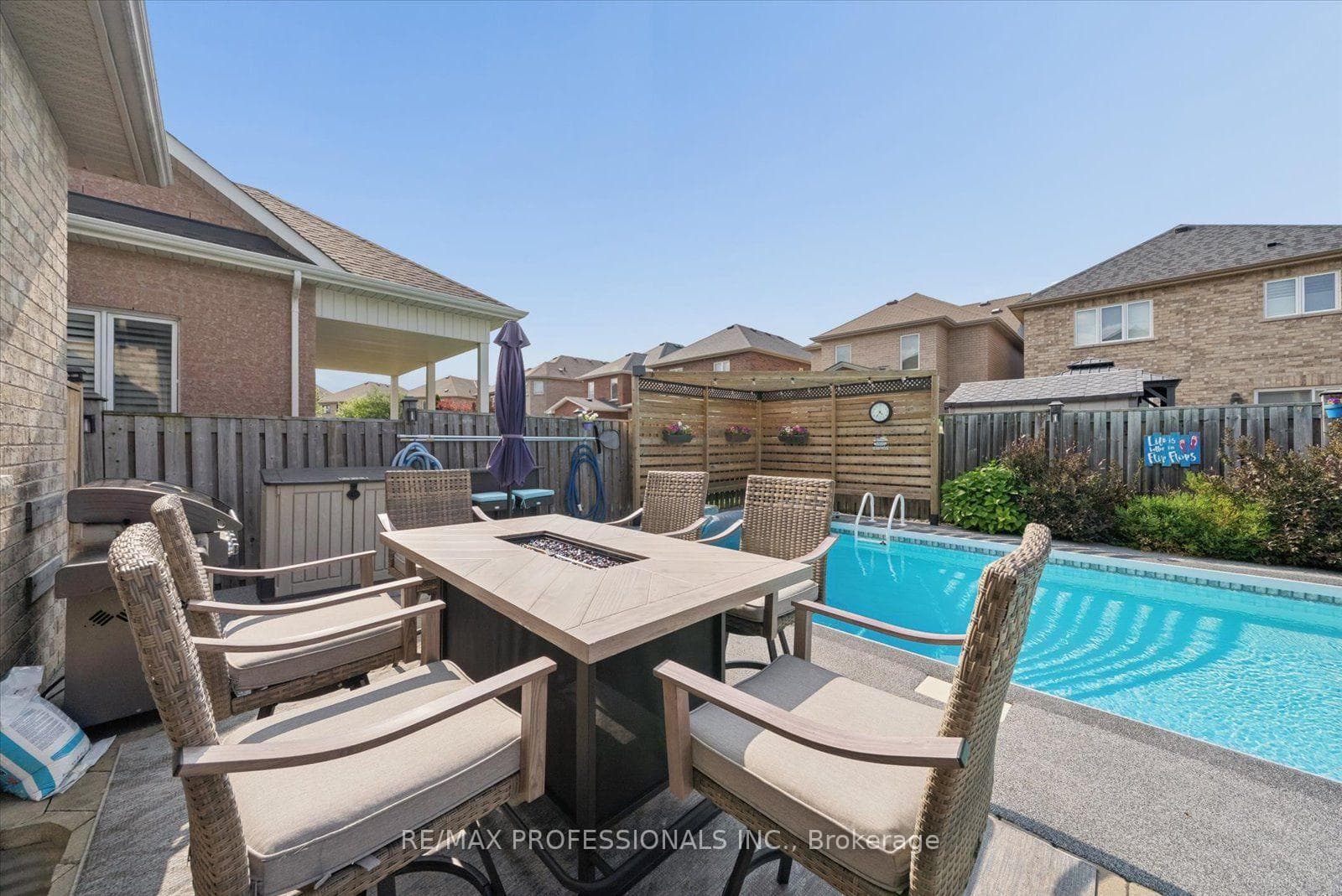 28 Roma Drive photo 34
