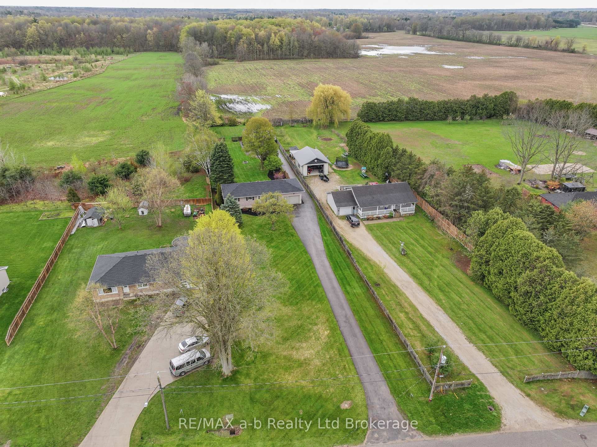 57185 Eden Line photo 5
