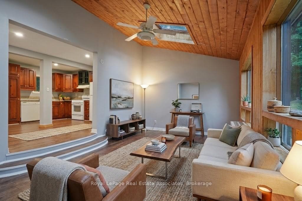 Living Room (Virtually Staged)