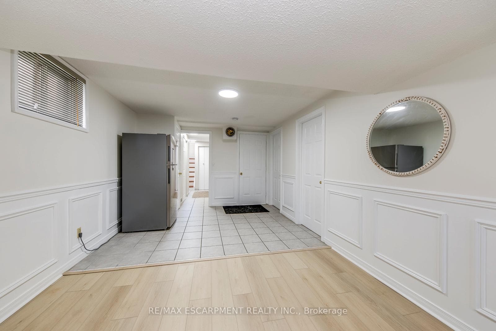 2309 Malcolm Crescent photo 34