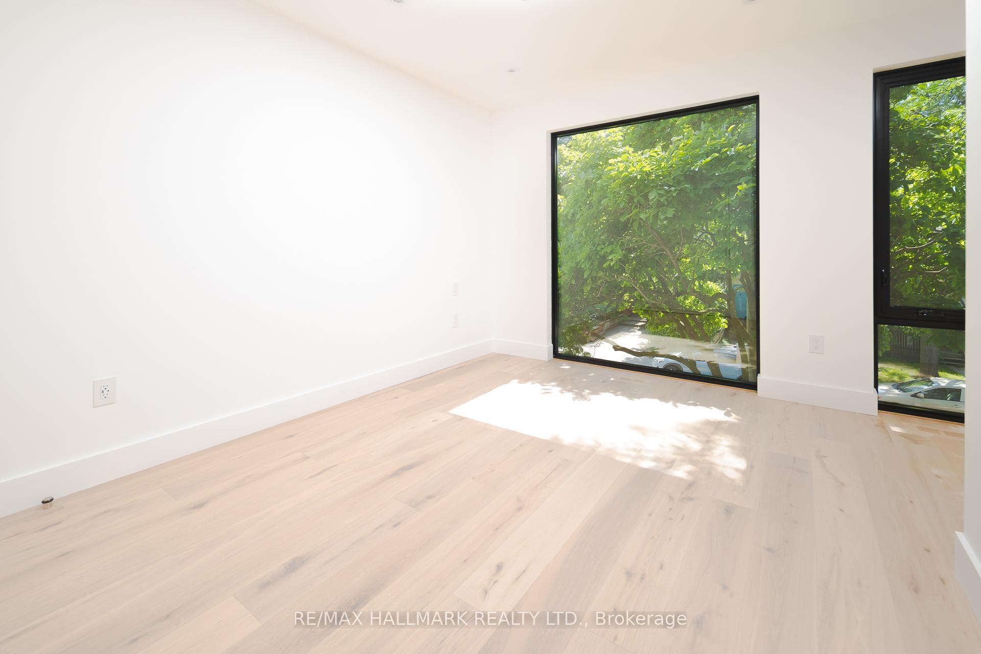 269 Coleridge Avenue photo 40