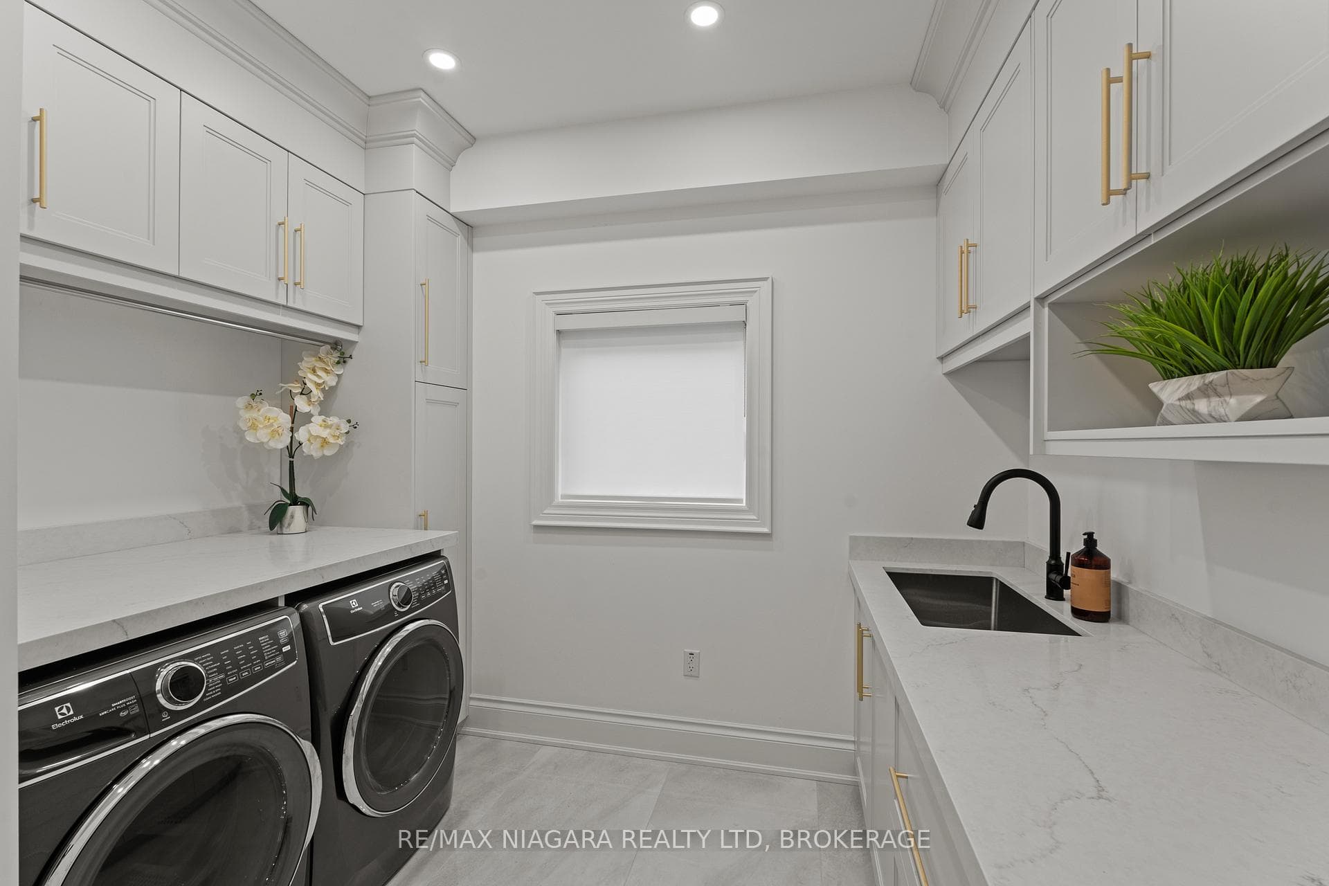 58 Kenmir Avenue photo 29