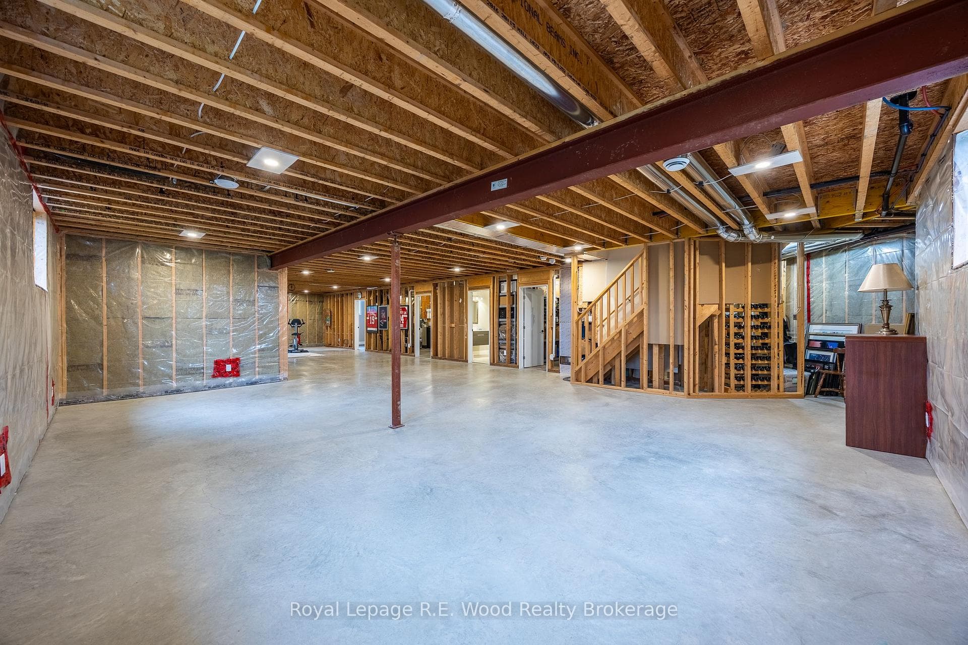 26 Millcreek Court photo 32