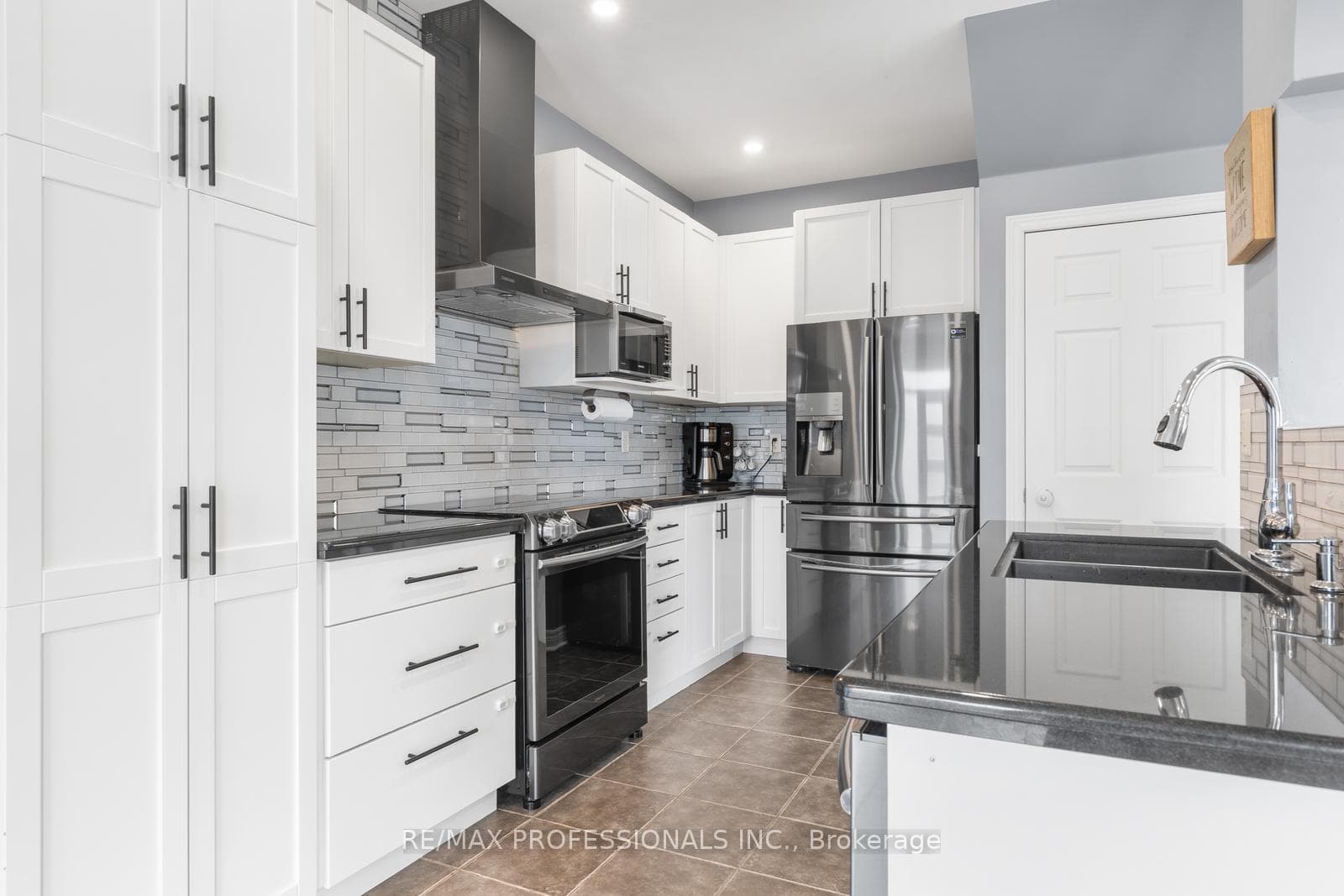47 Innisvale Drive photo 14