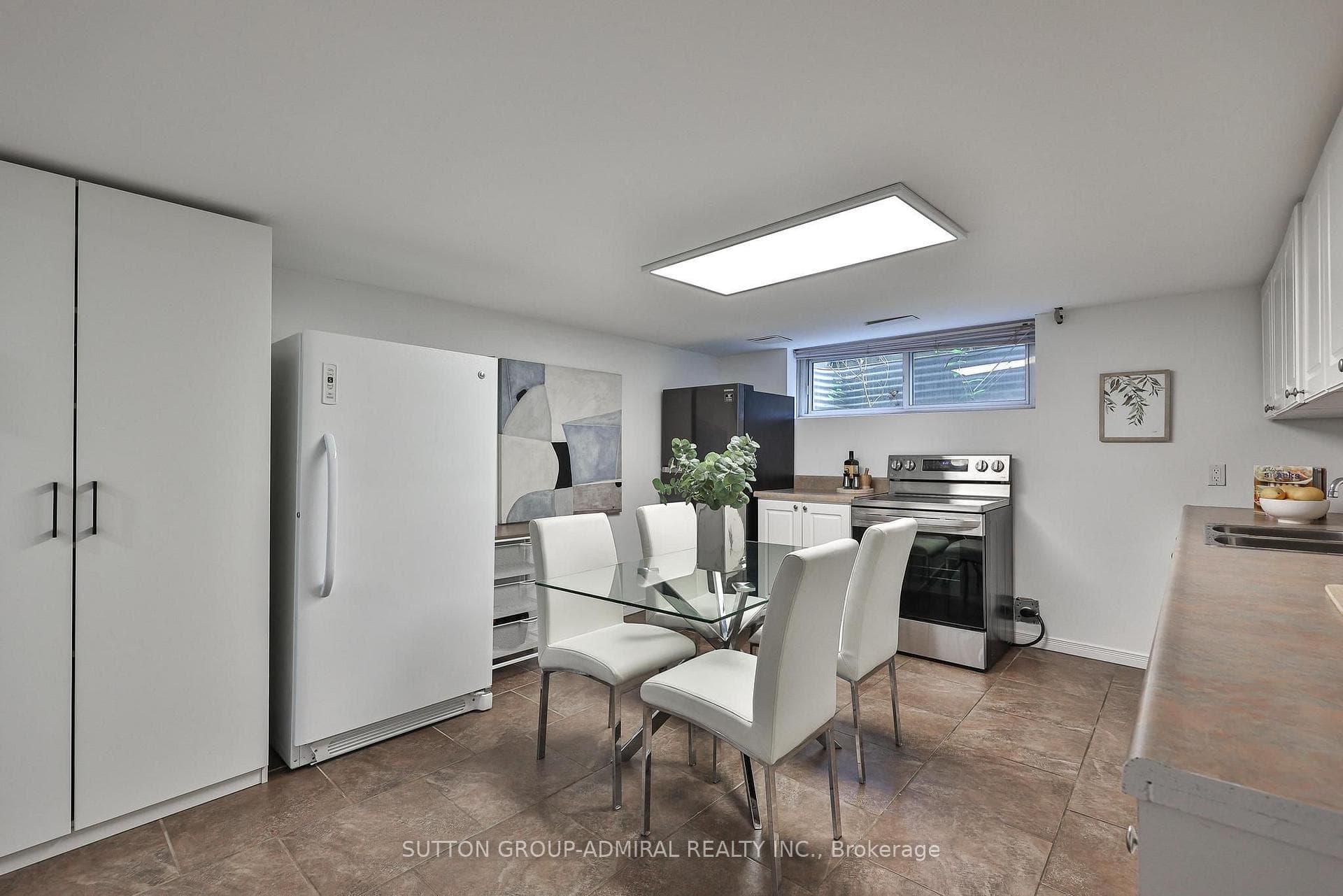 256 Torresdale Avenue photo 40