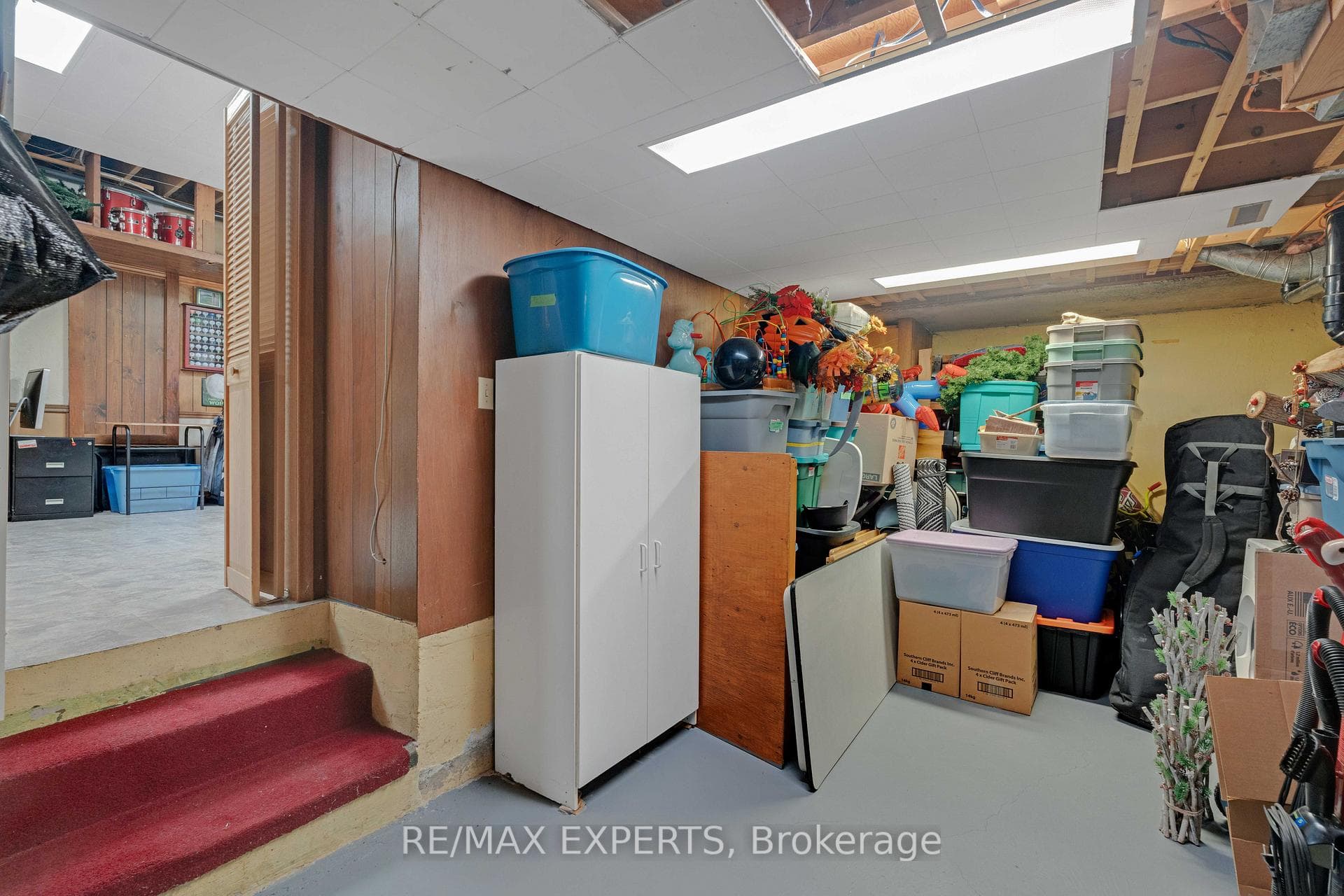 68 Sherin Court photo 33