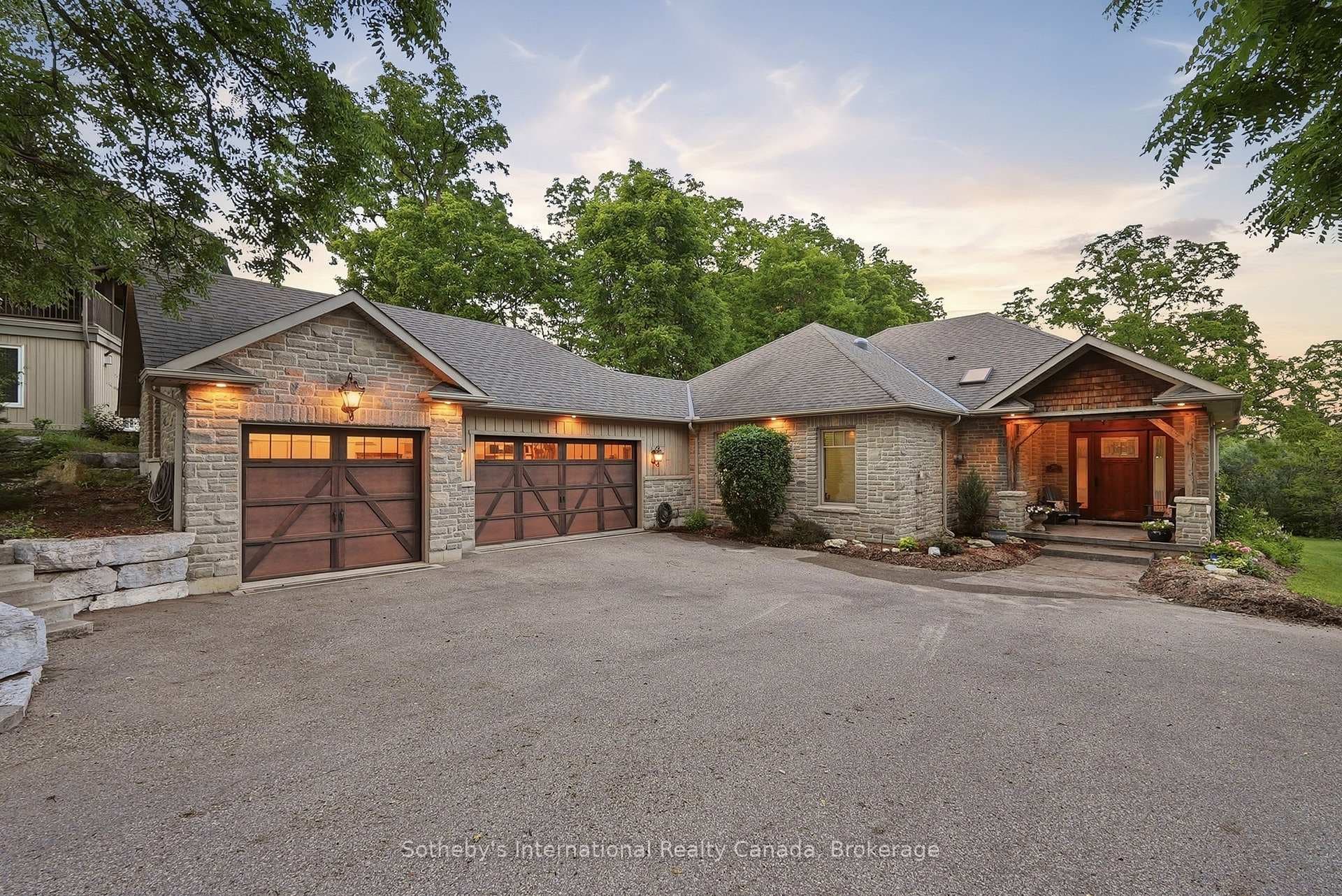 265 West River Road photo 4