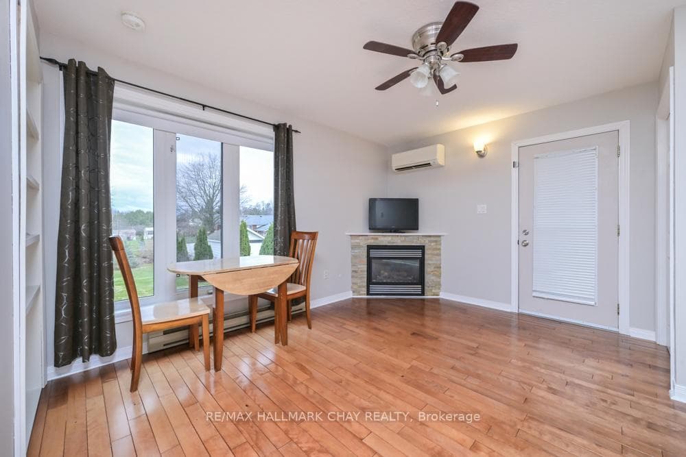 36 Moore Avenue photo 29