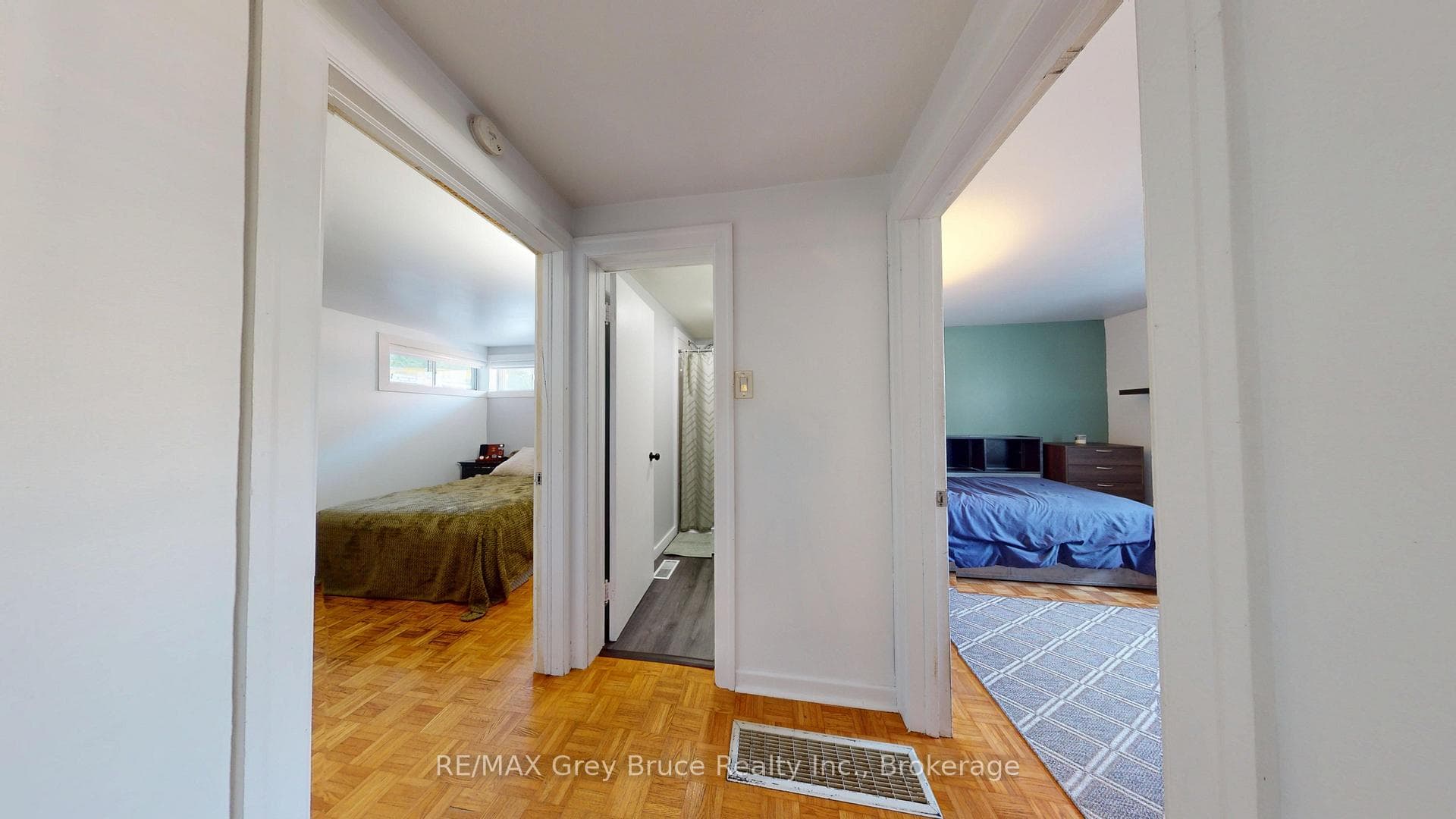 250 2nd Avenue photo 27