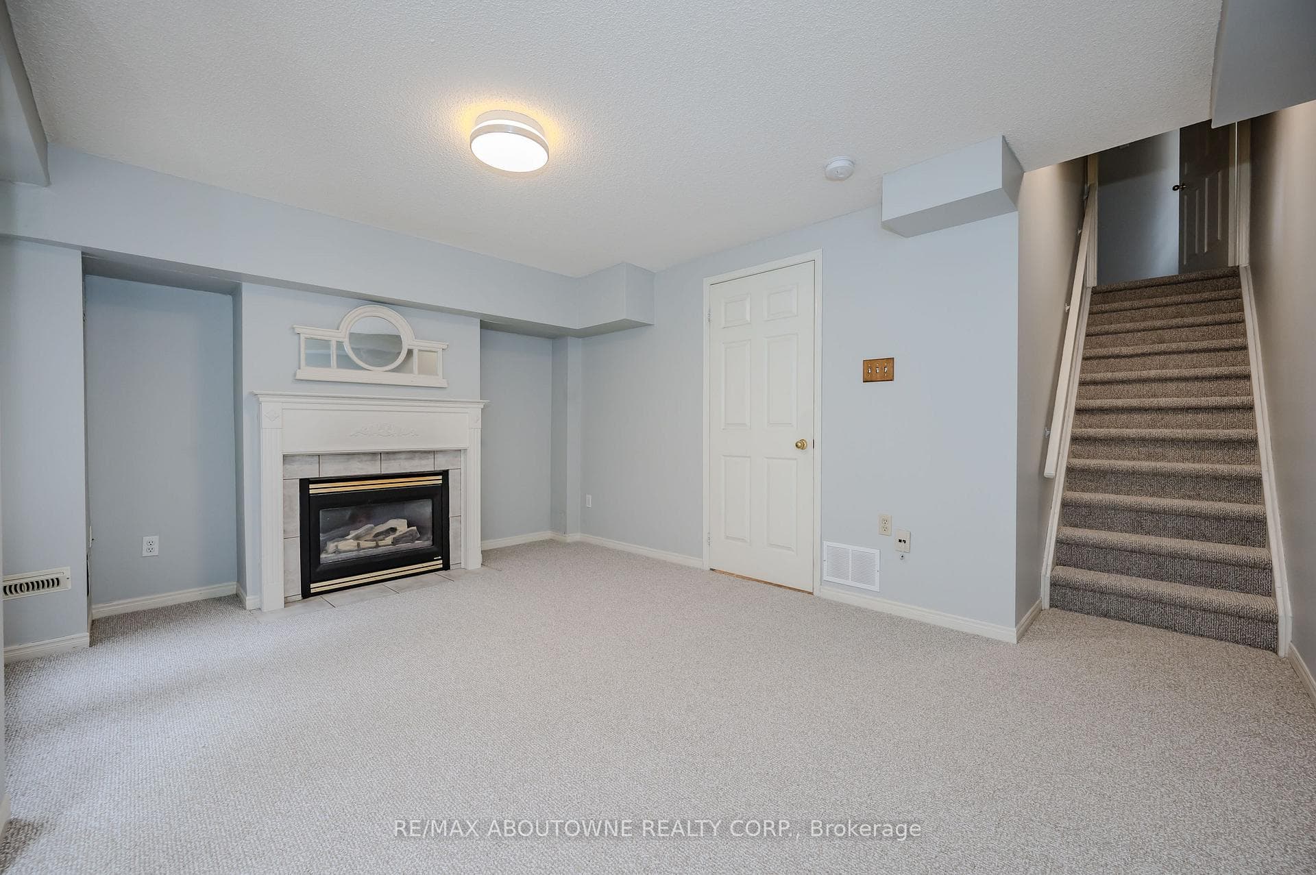 24 Bluewater Court photo 19
