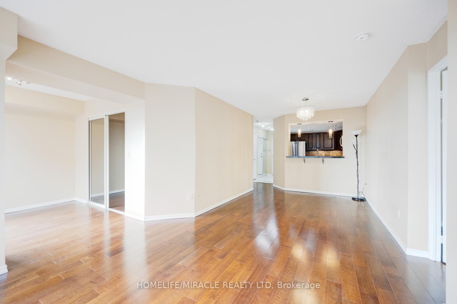 325 Webb Drive Unit 701 photo 10