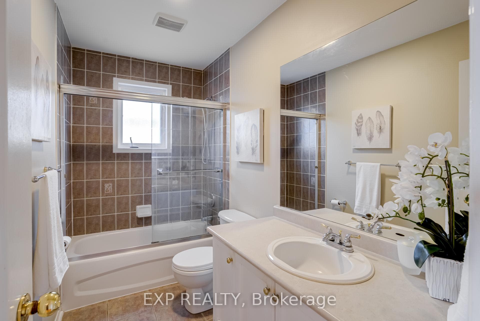 49 KALMAR Crescent photo 25