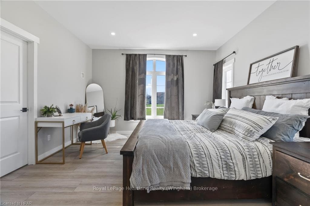 51 HIGHLAND Road photo 30