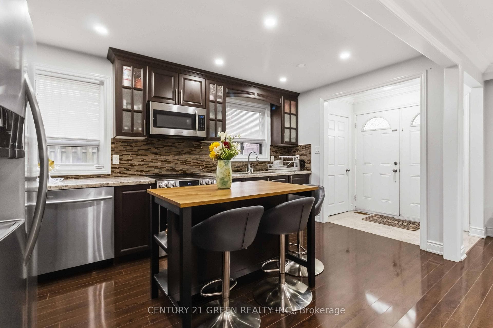 74 Davenport Crescent photo 19