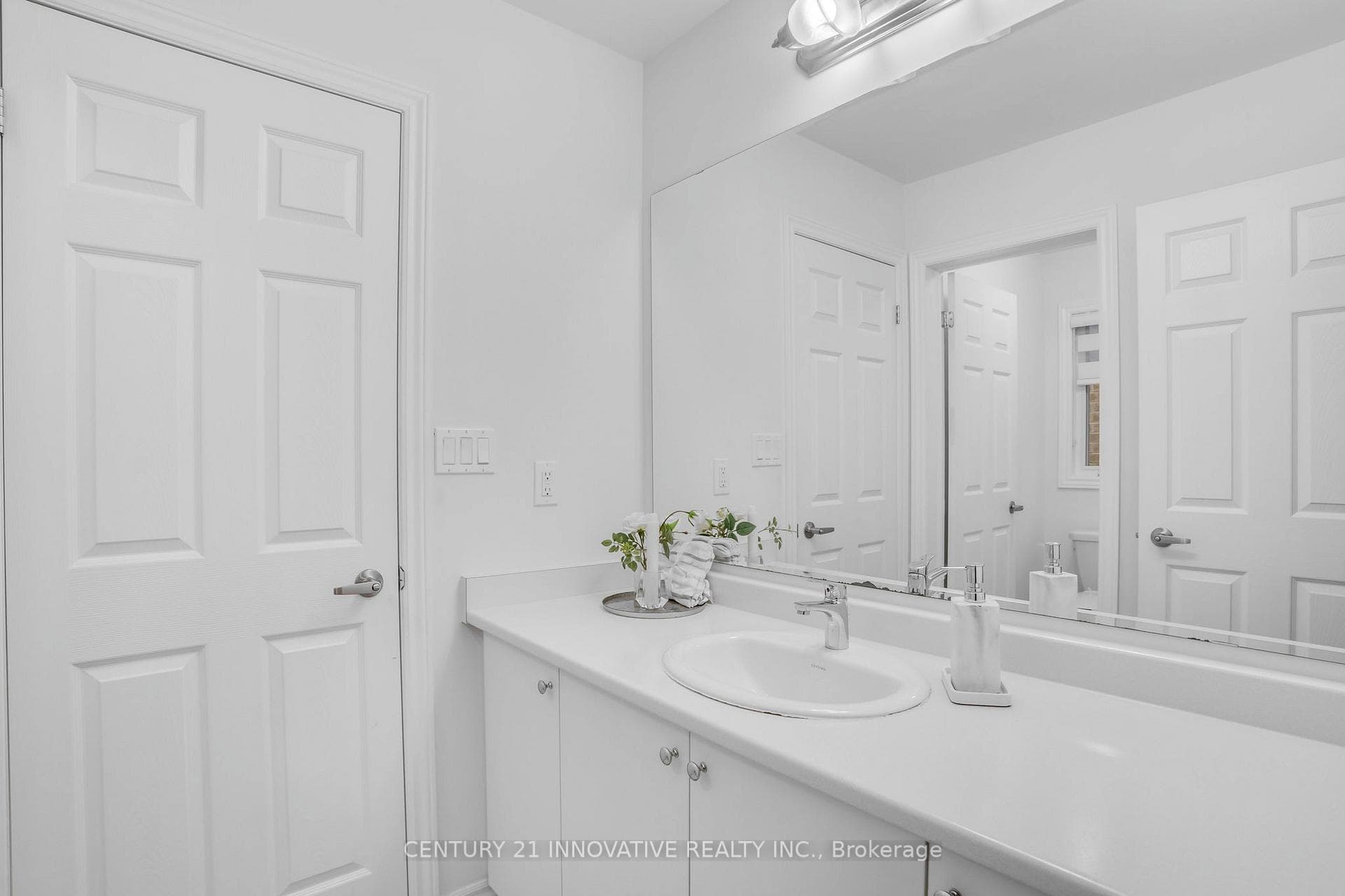 1309 Apollo Street photo 23