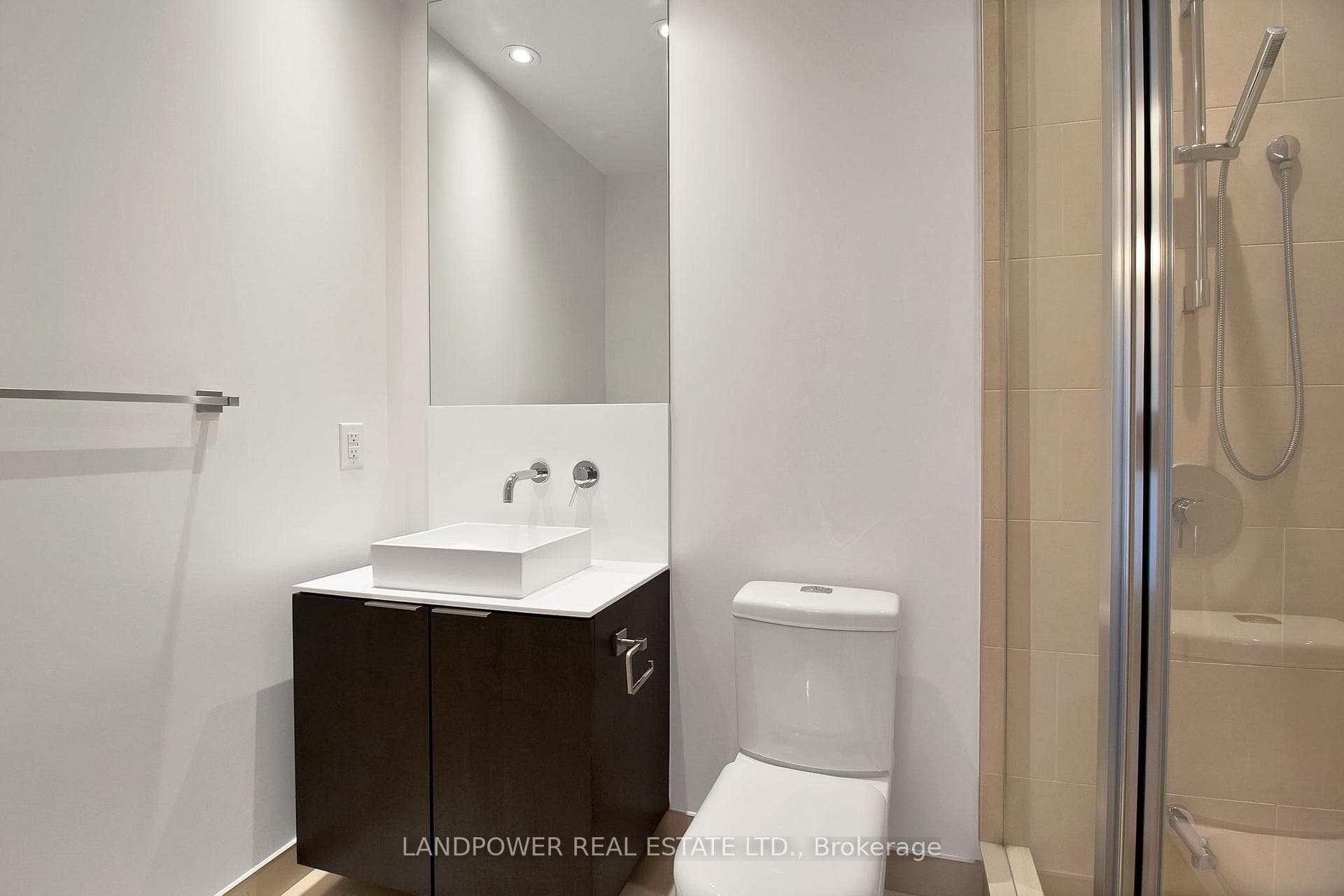 159 Dundas Street Unit 1107 photo 16