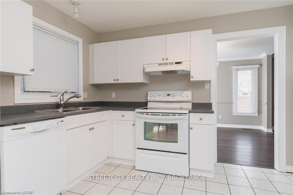 70 SUNNYSIDE Drive Unit 50 photo 6