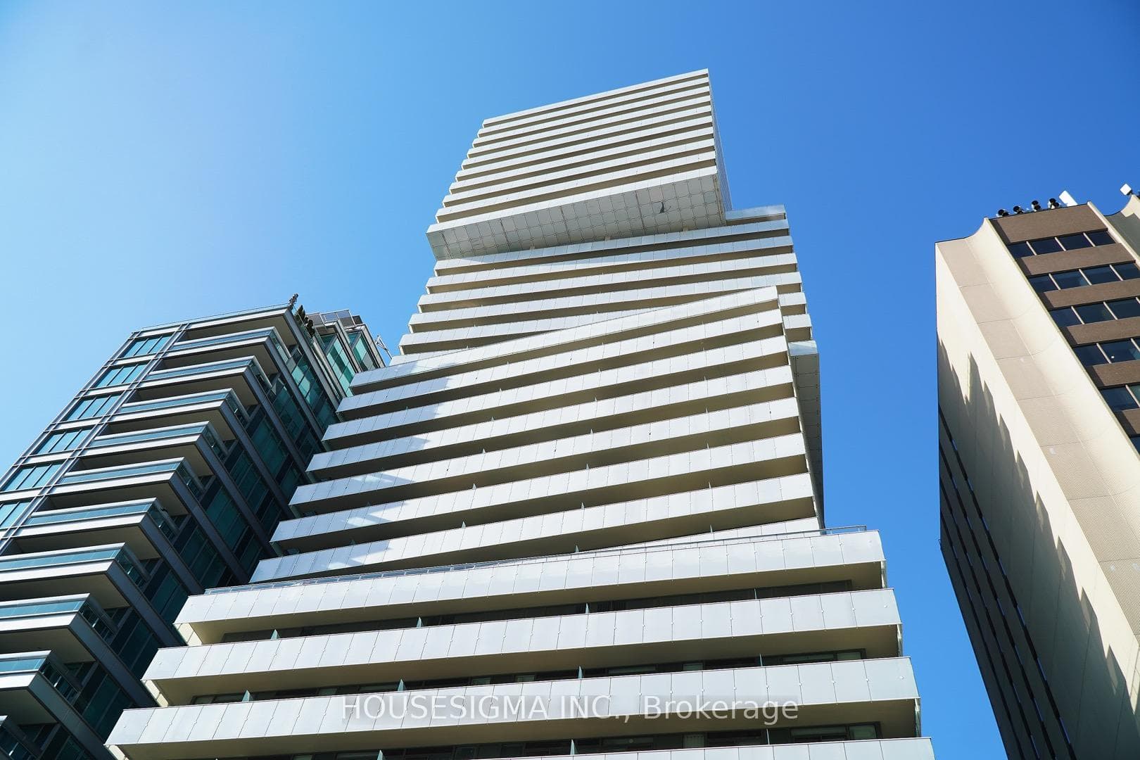 200 Bloor Street Unit 2109 photo 12