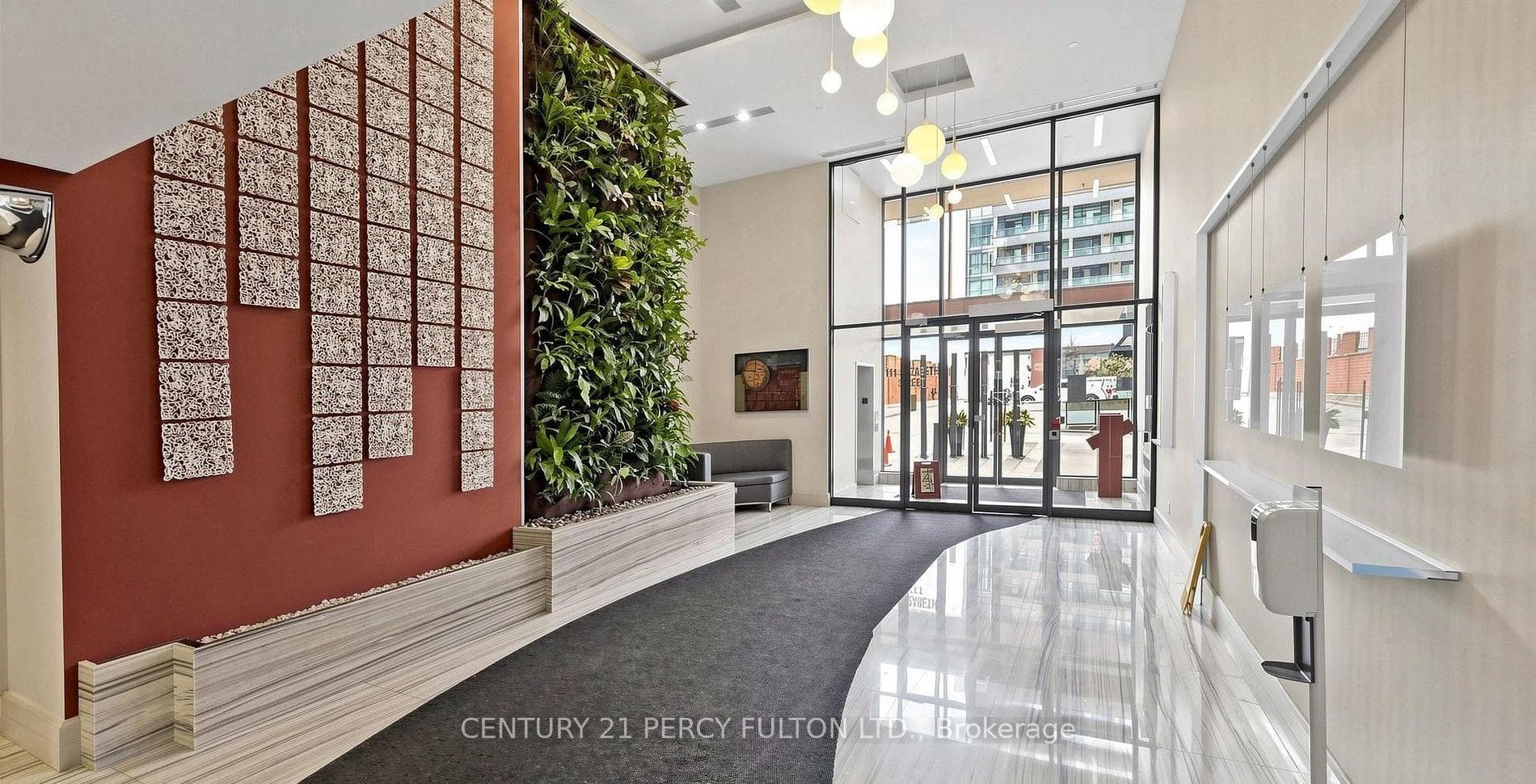 1501-111 Elizabeth Street - Lobby