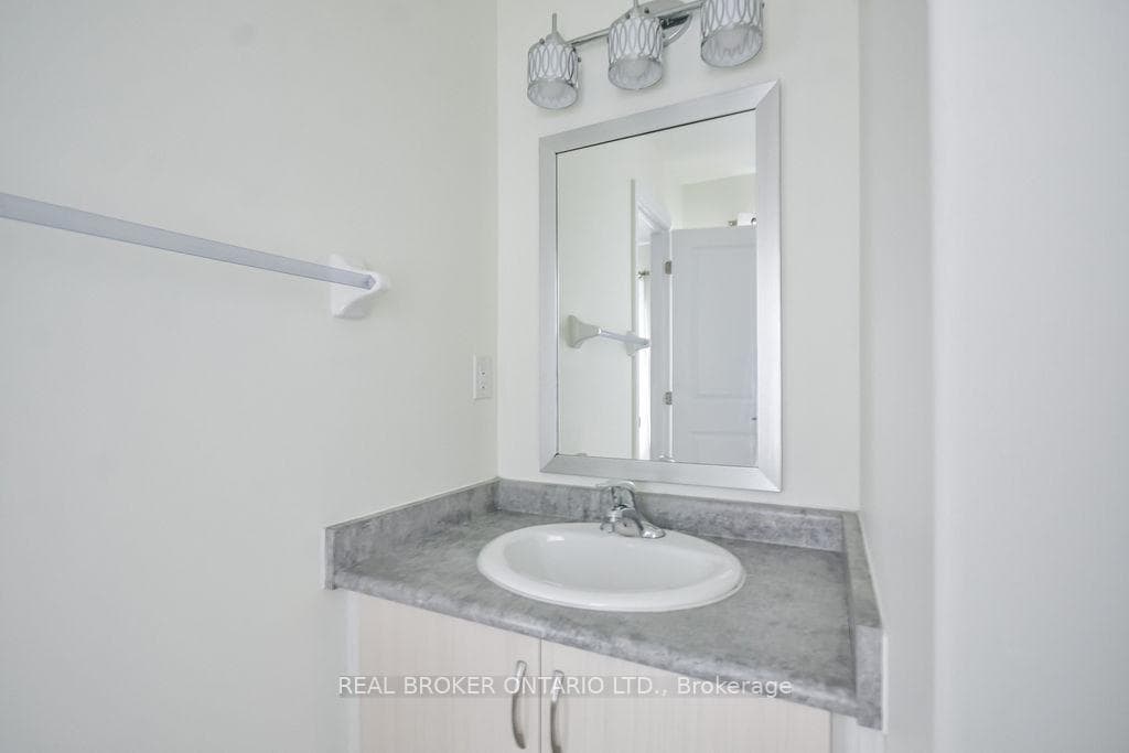 199 Ardagh Road Unit 18 photo 43