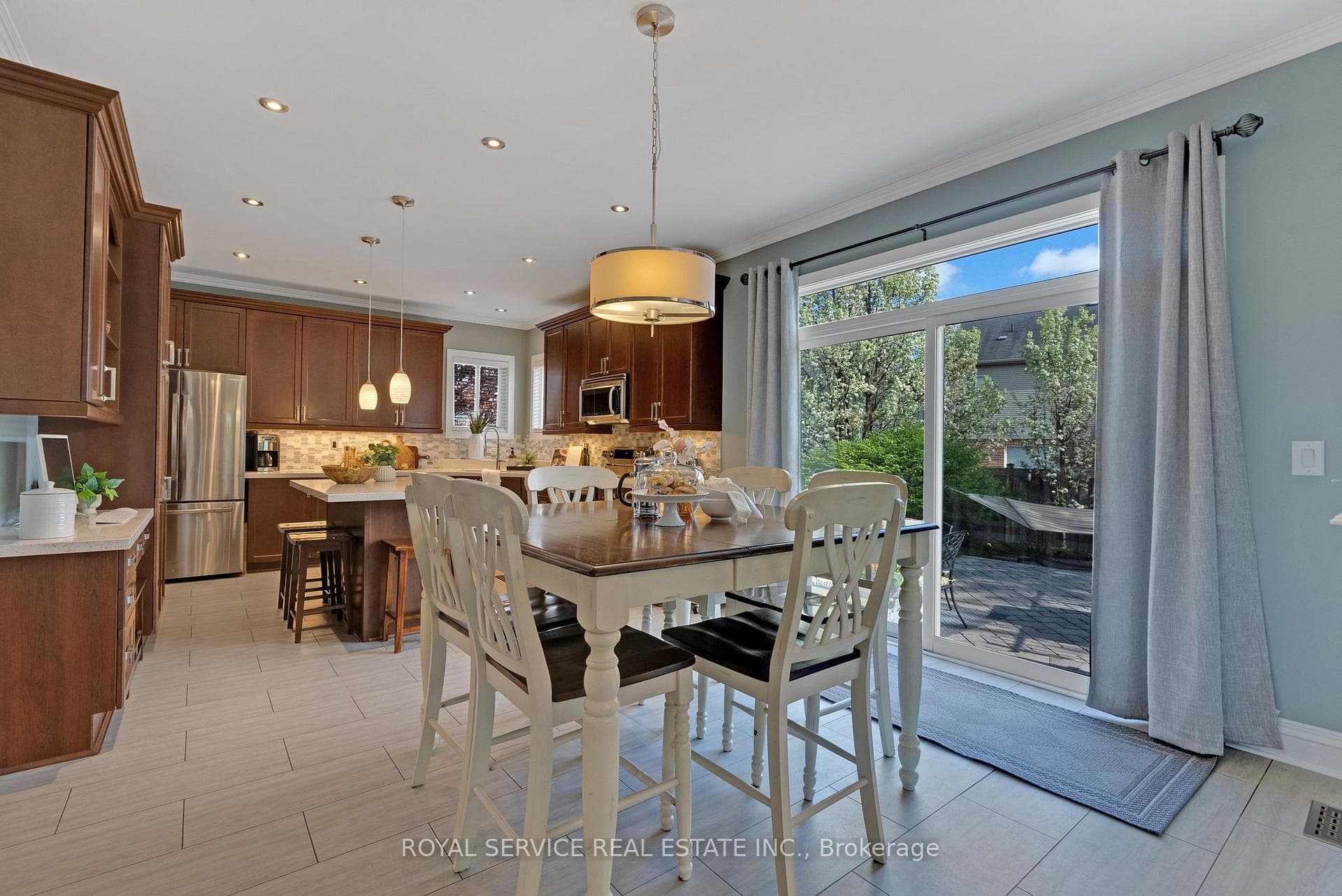 47 Brough Court photo 11