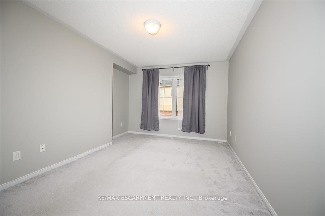 31 HAYS Boulevard Unit 9 photo 10