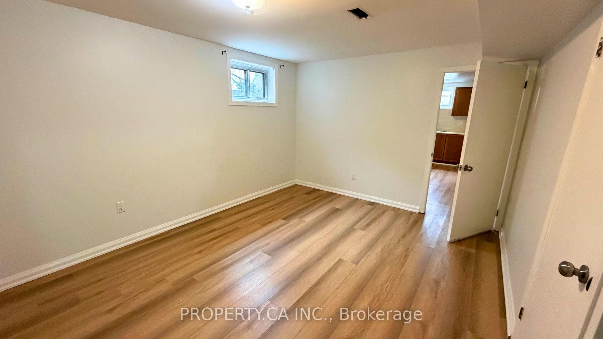 46 Hove Street Unit Lower Level photo 10