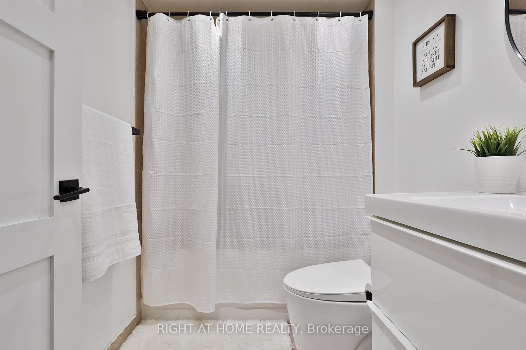 88 Grangeway Avenue Unit 2506 photo 23