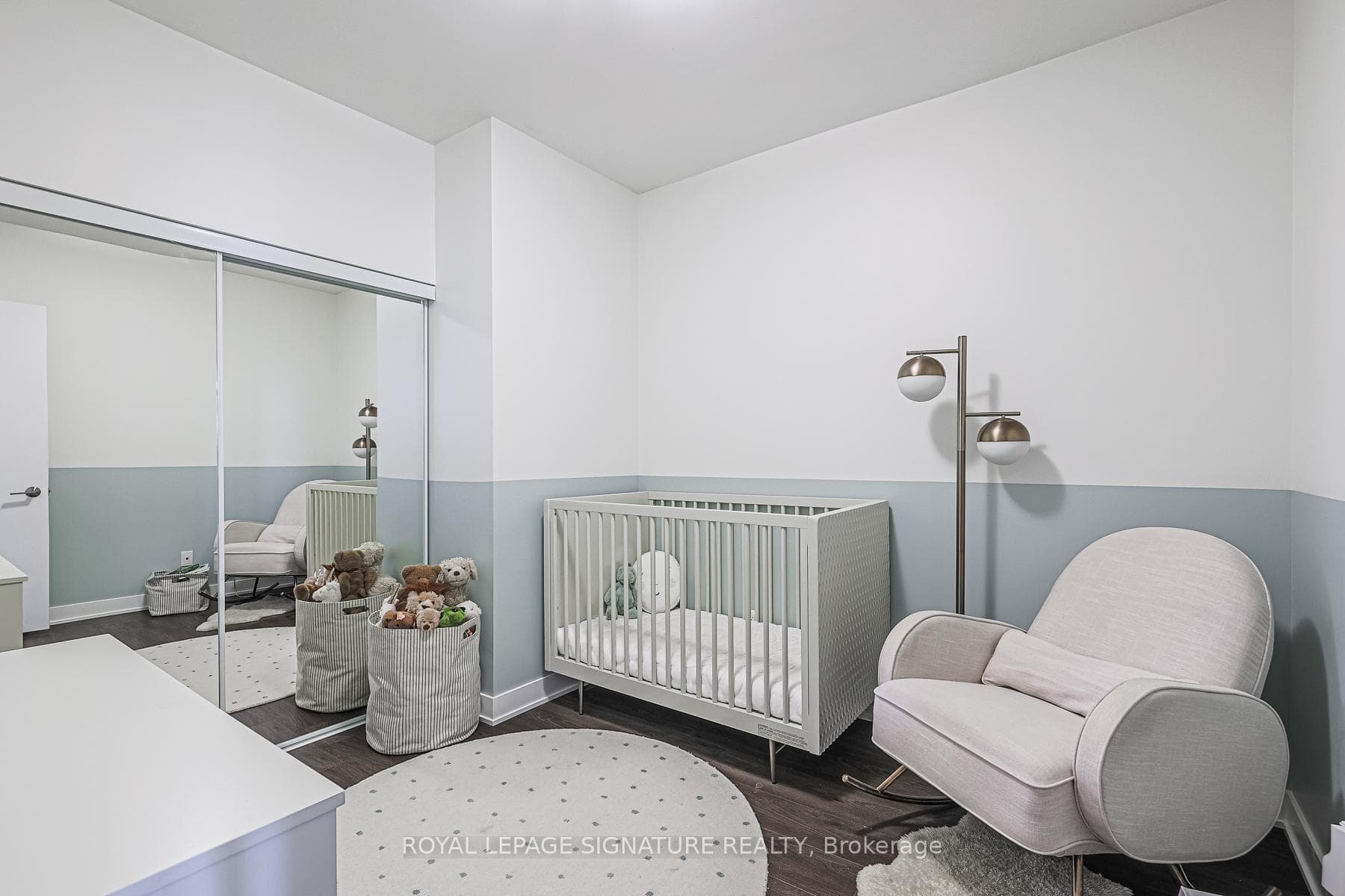 169 Fort York Boulevard Unit 1207 photo 11