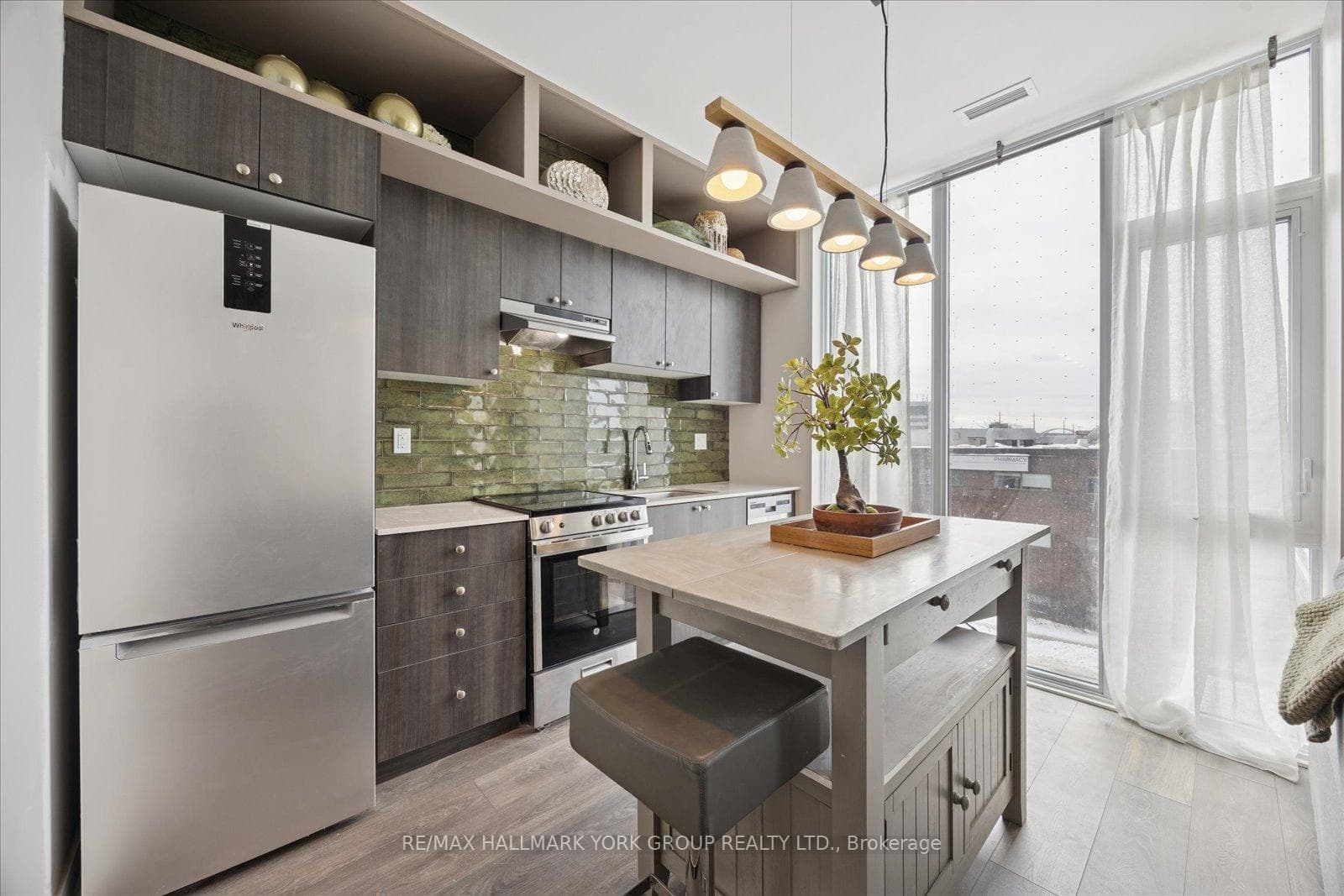 705 Davis Drive Unit 302 photo 8