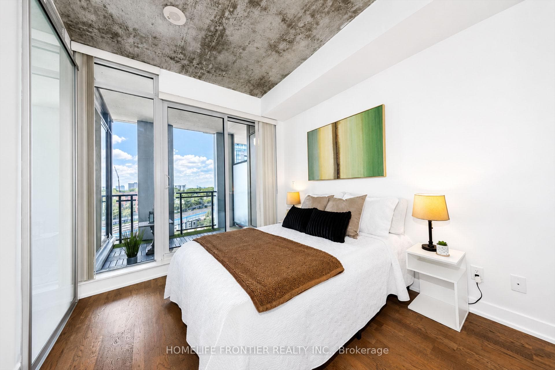 20 Minowan Miikan Lane Unit 717 photo 17