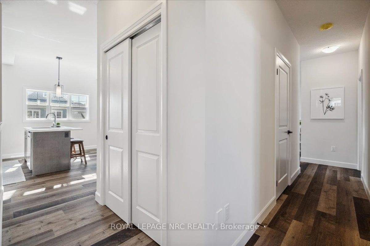 8B Shores Lane photo 8