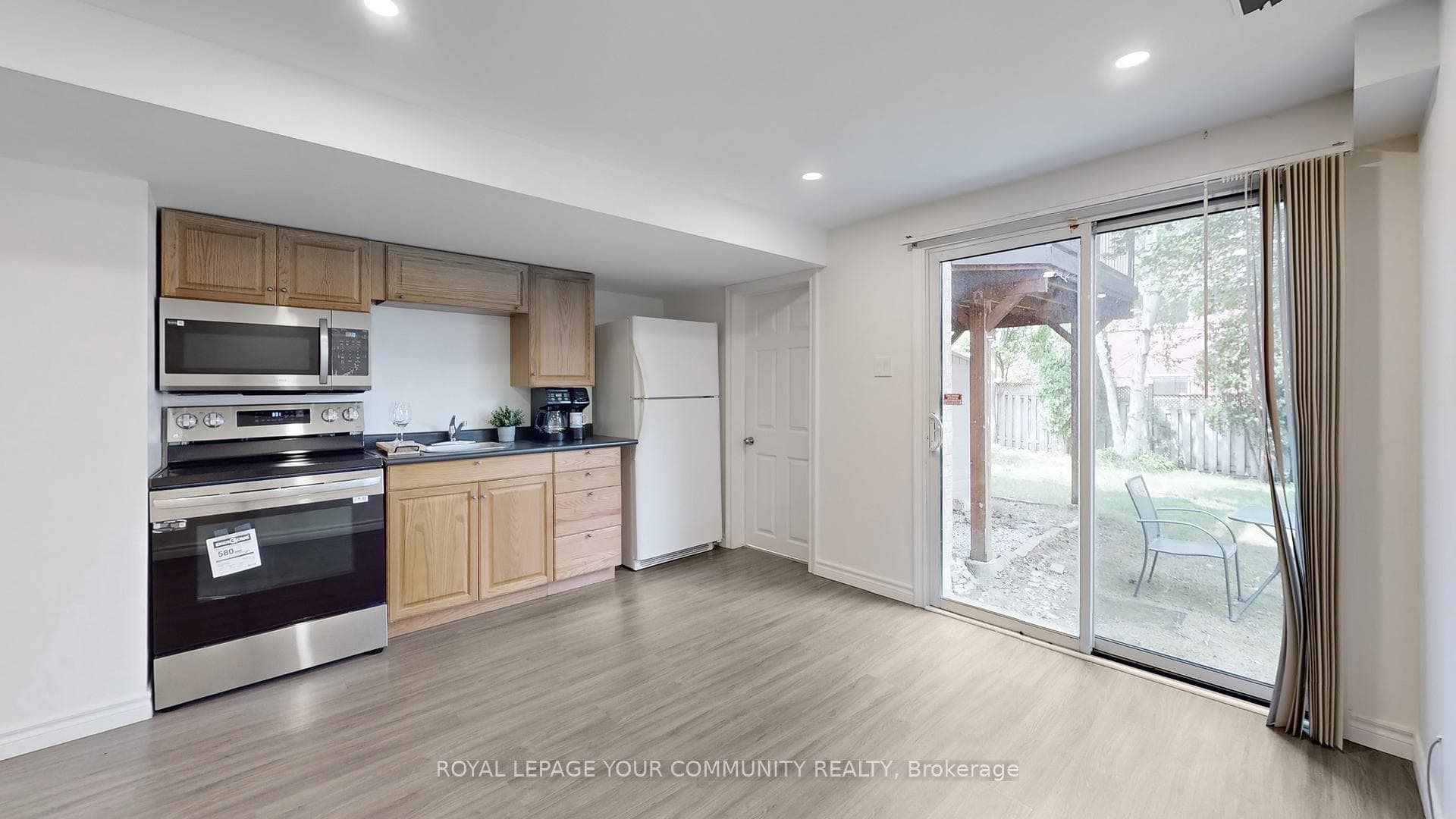 381 Rushbrook Drive photo 26
