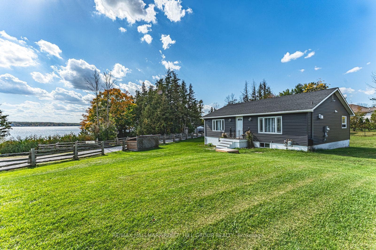 5724 Penetanguishene Road photo 5