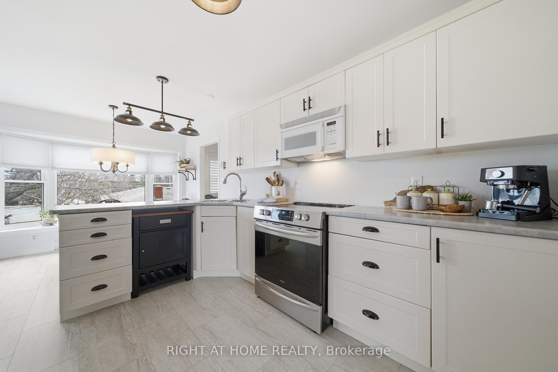 Kitchen Cabinetry