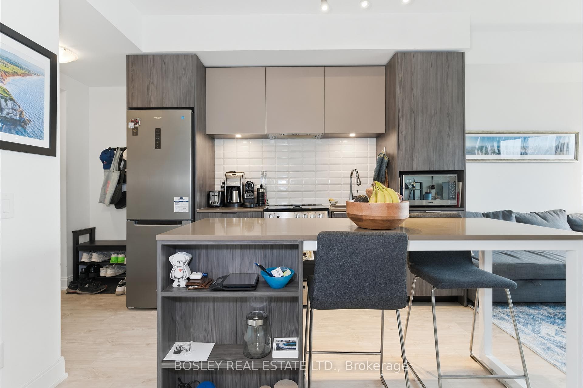 70 Annie Craig Drive Unit 1410 photo 5