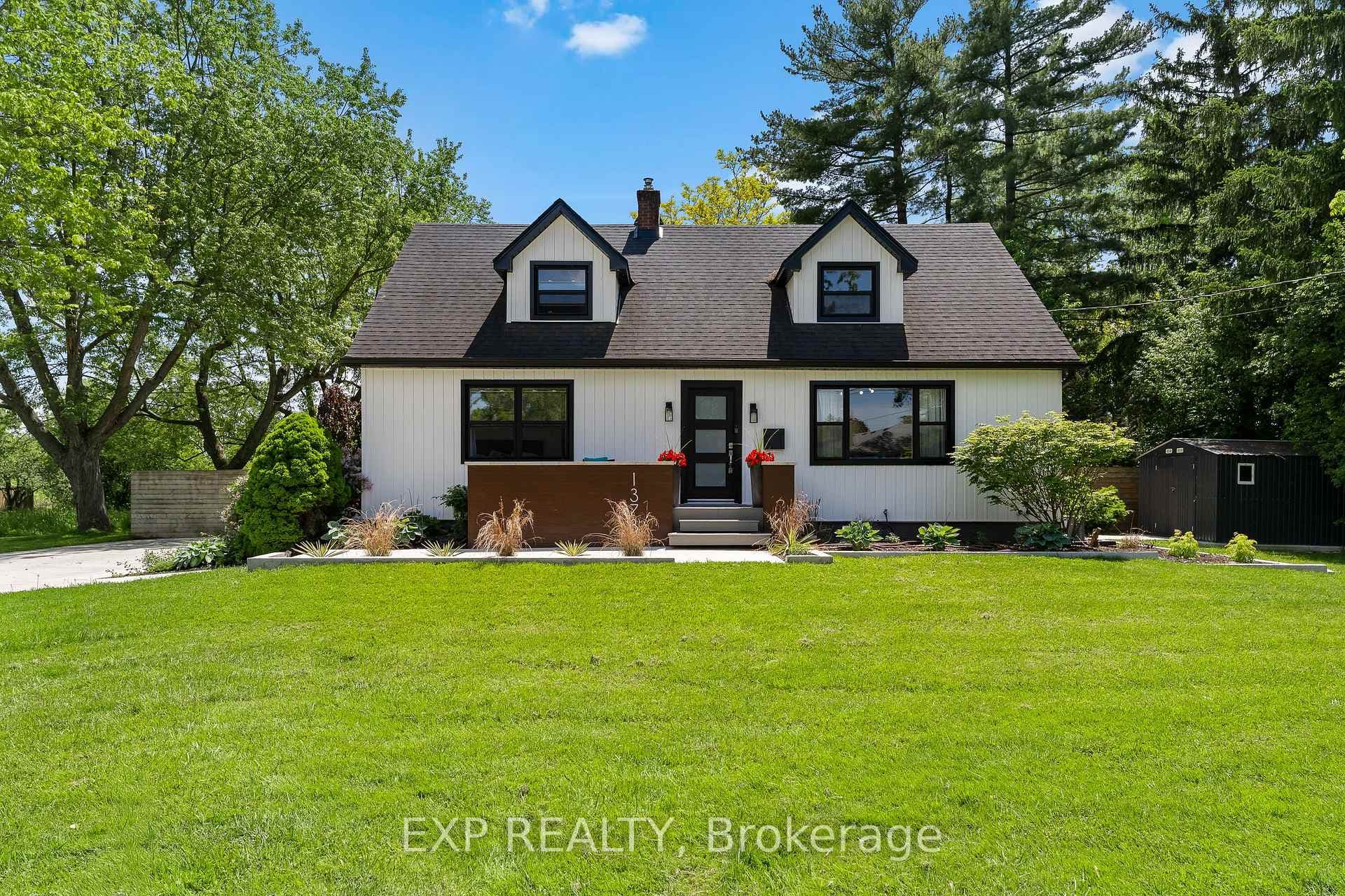 Welcome to 1373 Orchard Ave!