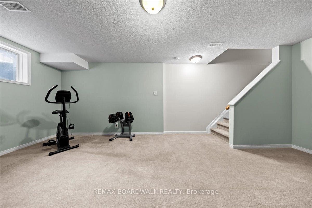 783 Cobble Hill Drive photo 35