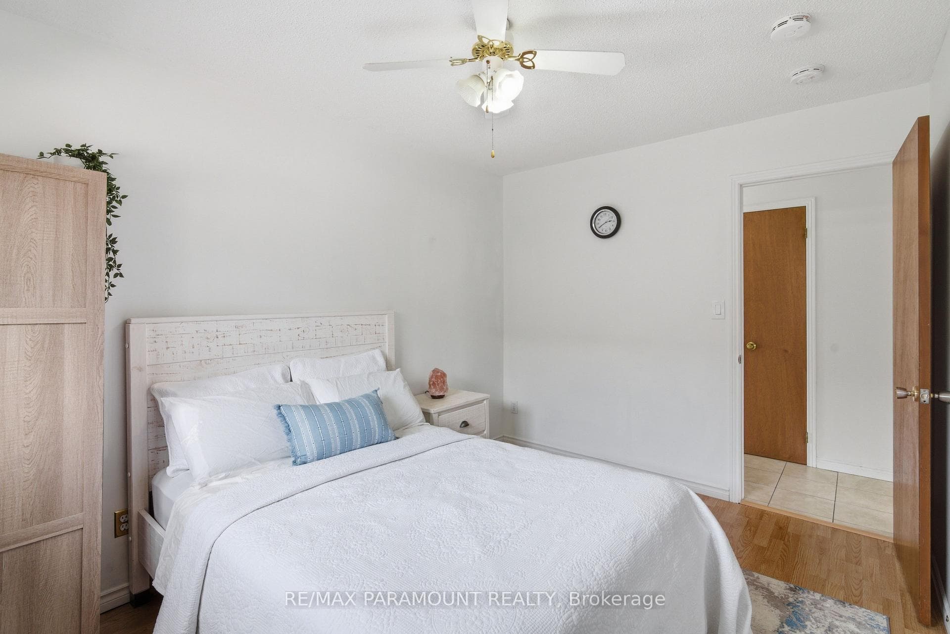 1262 Upper Gage Avenue photo 23