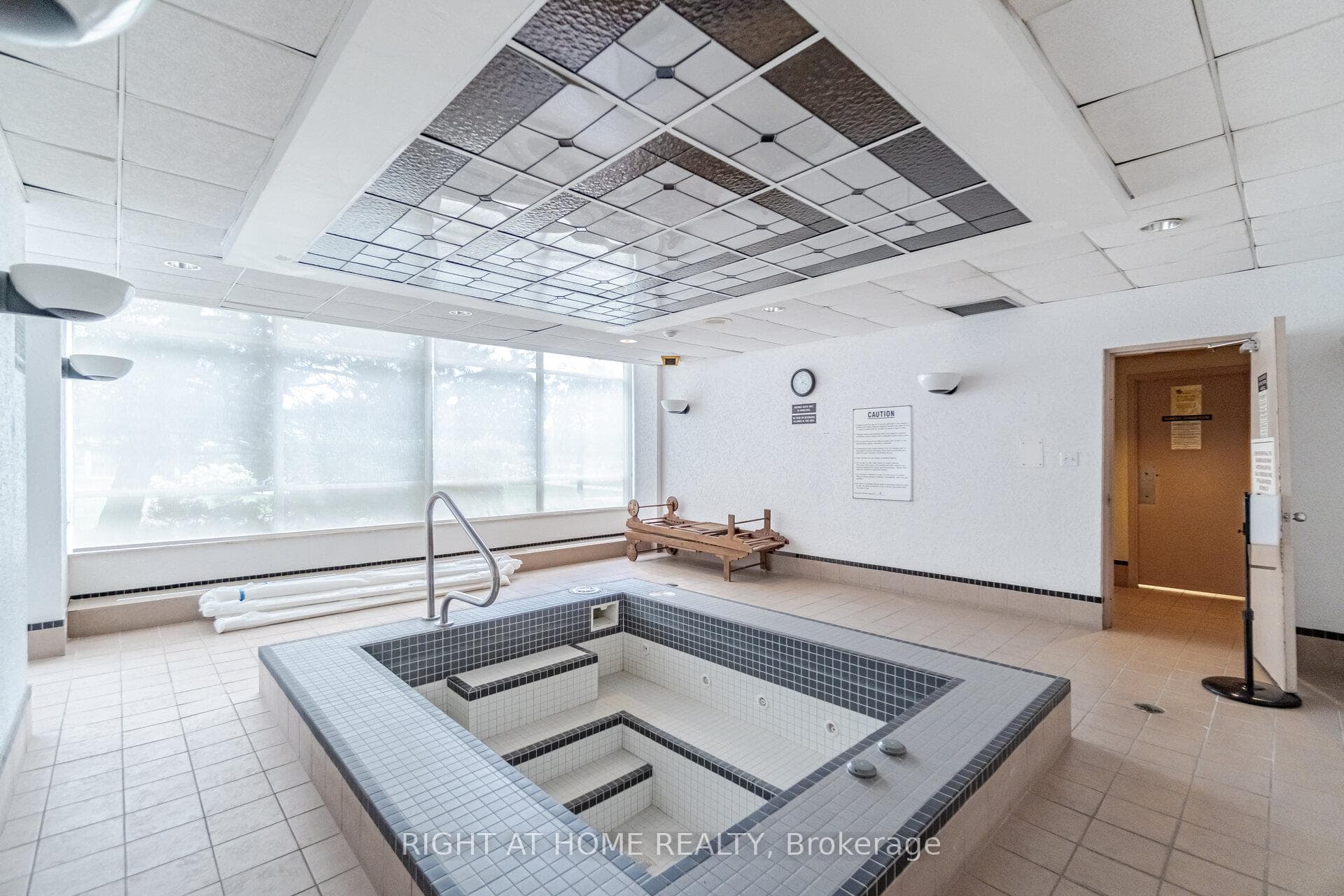 550 Webb Drive Unit 1808 photo 45