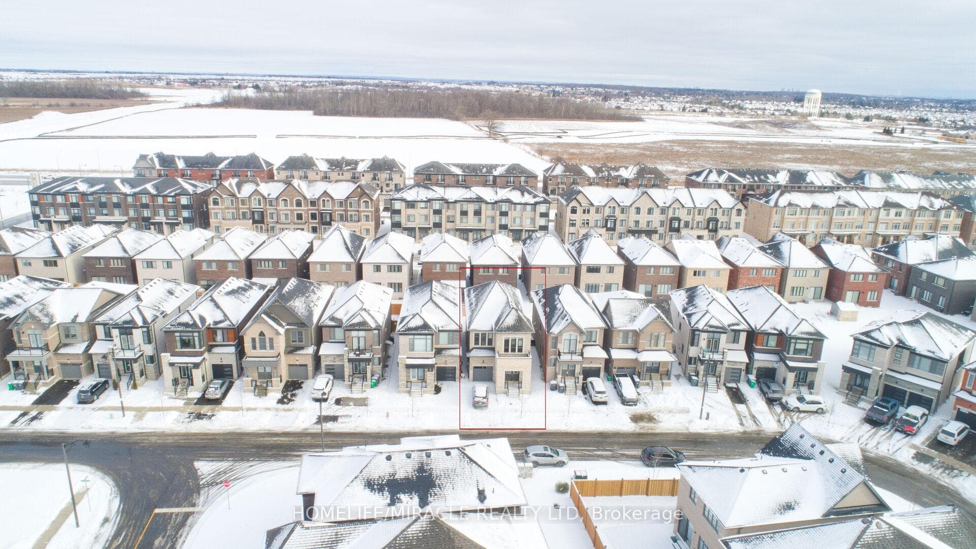 51 calabria Drive photo 1