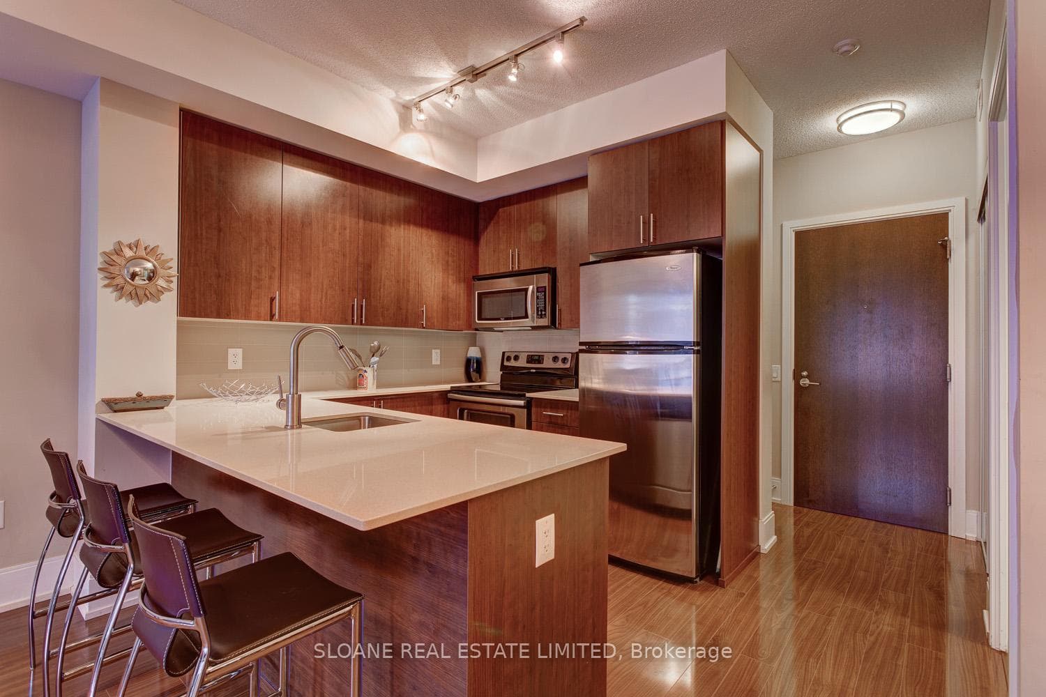 560 Front Street Unit 218 photo 5