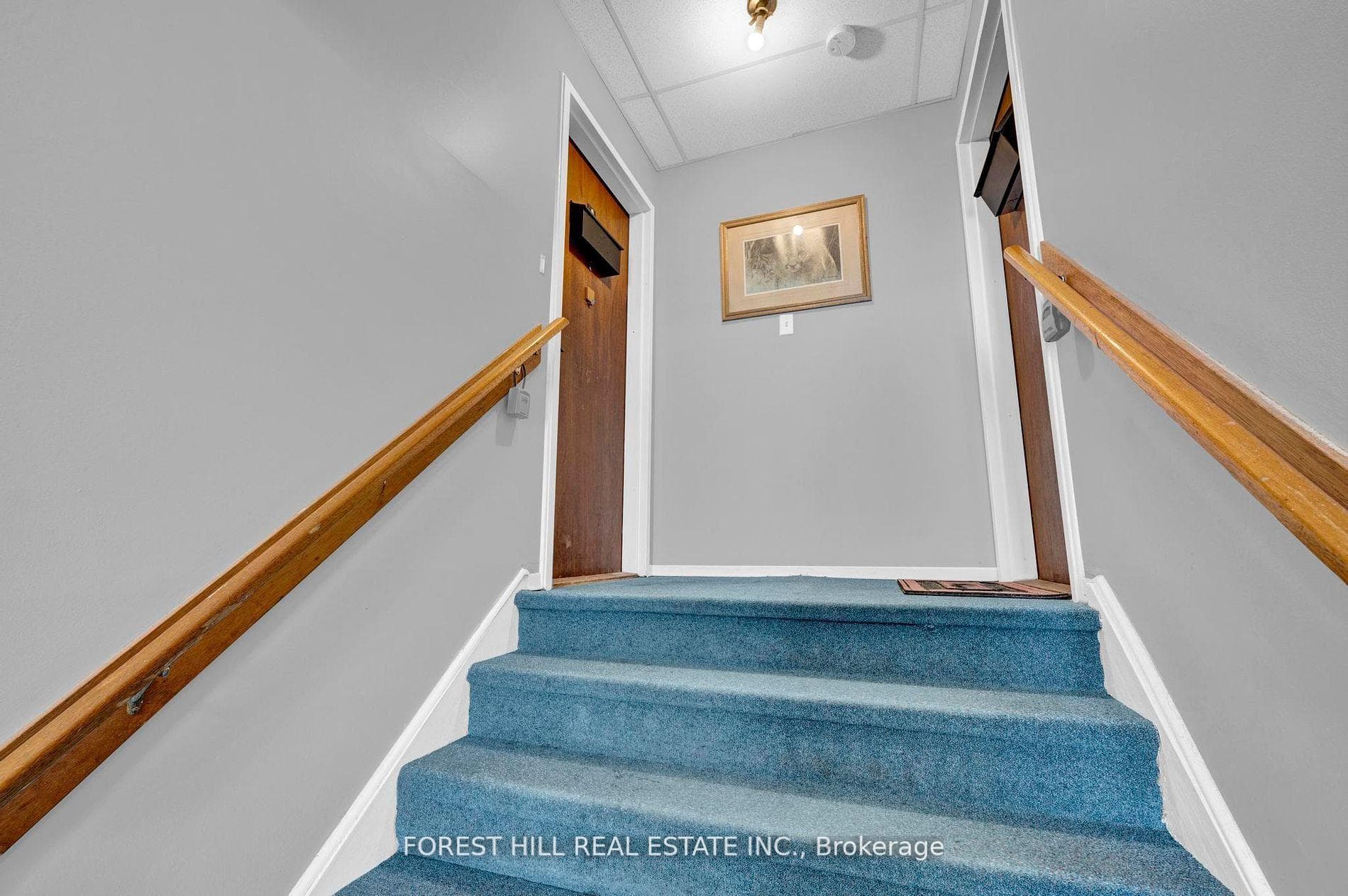 494 Elgin Street Unit 6 photo 26