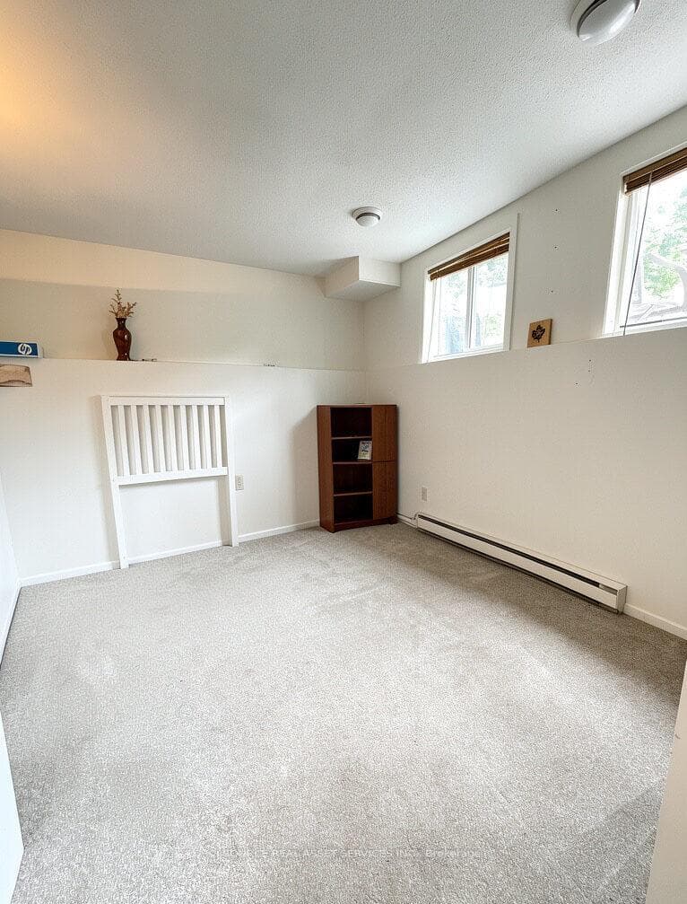 12C Sonnet Crescent photo 15