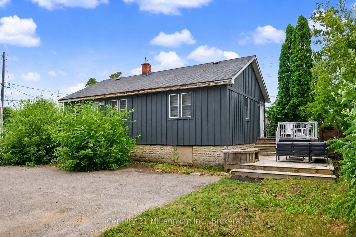 316 Hume Street photo 2
