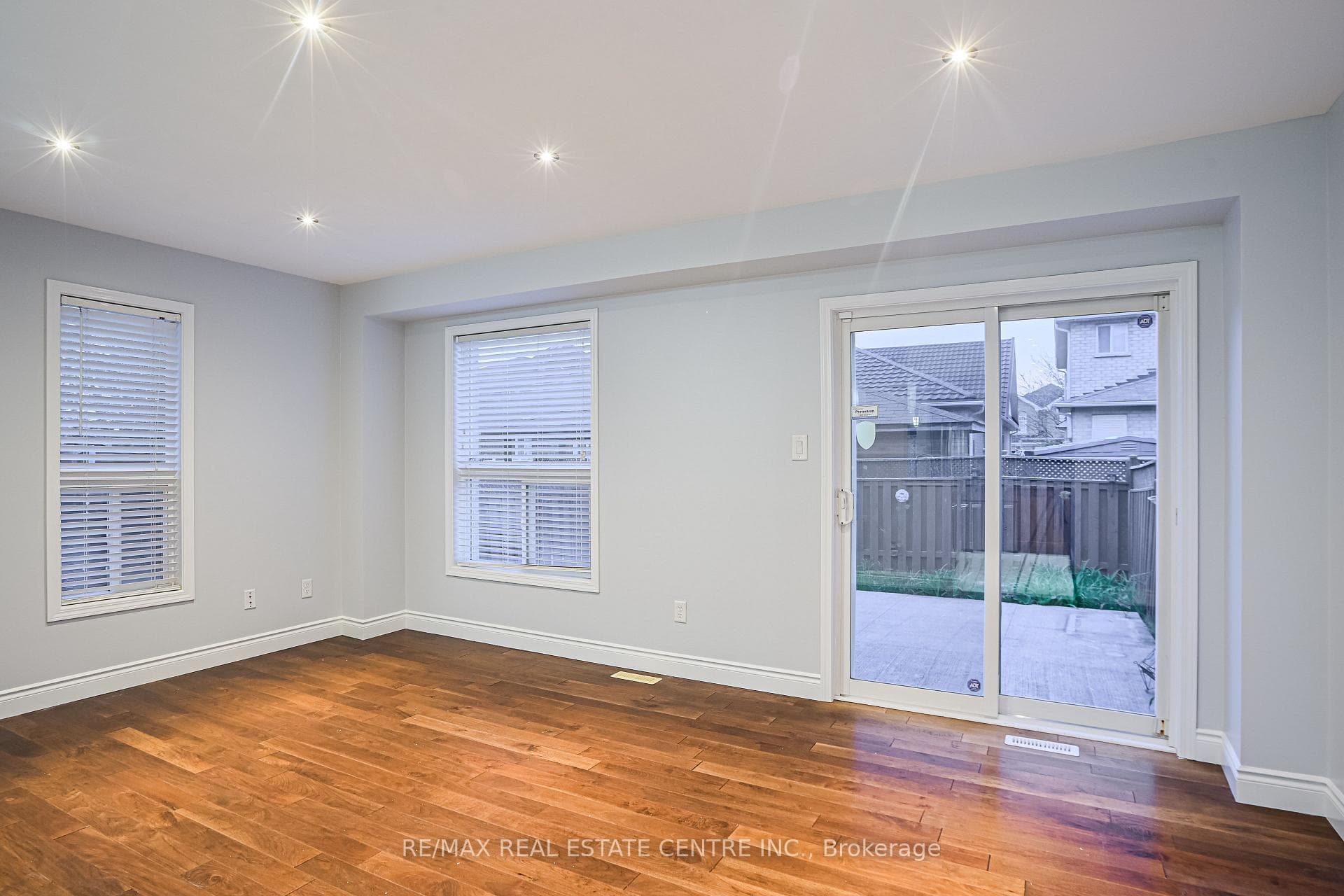 116 Cadillac Crescent photo 15